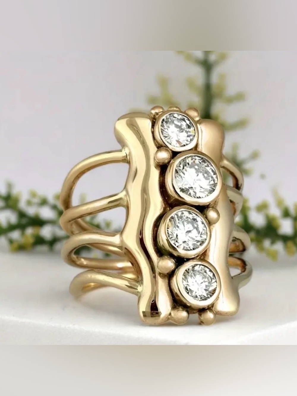 NEW Elegant & Fun 14k Gold & Diamond Ring